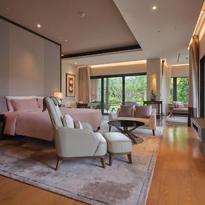 Garden Studio Suite King